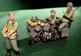 Master Box Ltd 1/35 WWII German BMW R75 Motorcycle & 4 Motorcyclists 1940-43 Kit