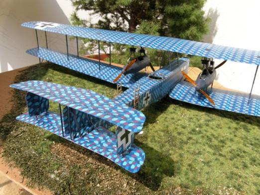 Roden 1/72 Zeppelin Staaken R VI Heavy WWI German BiPlane Bomber Kit