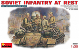 MiniArt 1/35 Soviet Infantry at Rest 1943-45 (4 Figures) Kit