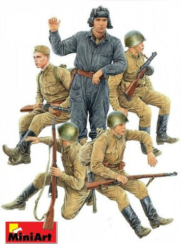 MiniArt 1/35 Soviet Soldiers Riders (5) Special Edition Kit