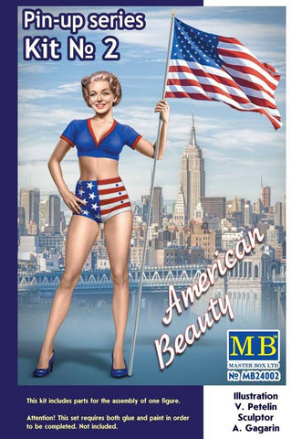 Master Box 1/24 Betty American Beauty Pin-Up Girl Standing Holding American Flag Kit