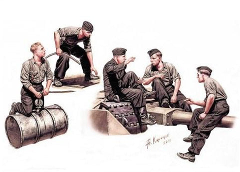 Master Box Ltd 1/35 WWII German Tankmen (5) Kit